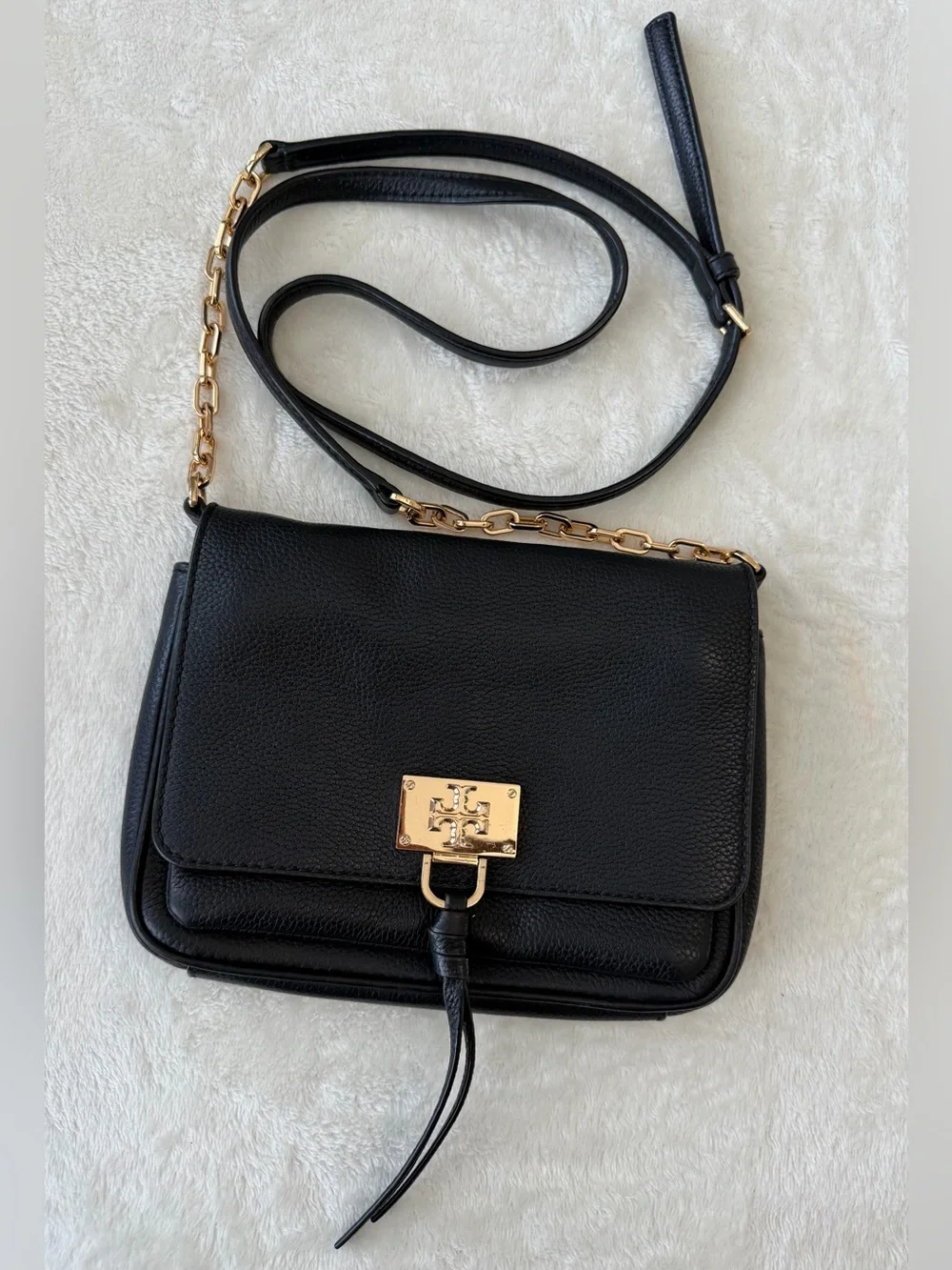 Tory Burch Black Pebbled Leather Shoulder Bag with Gold Chain Accent